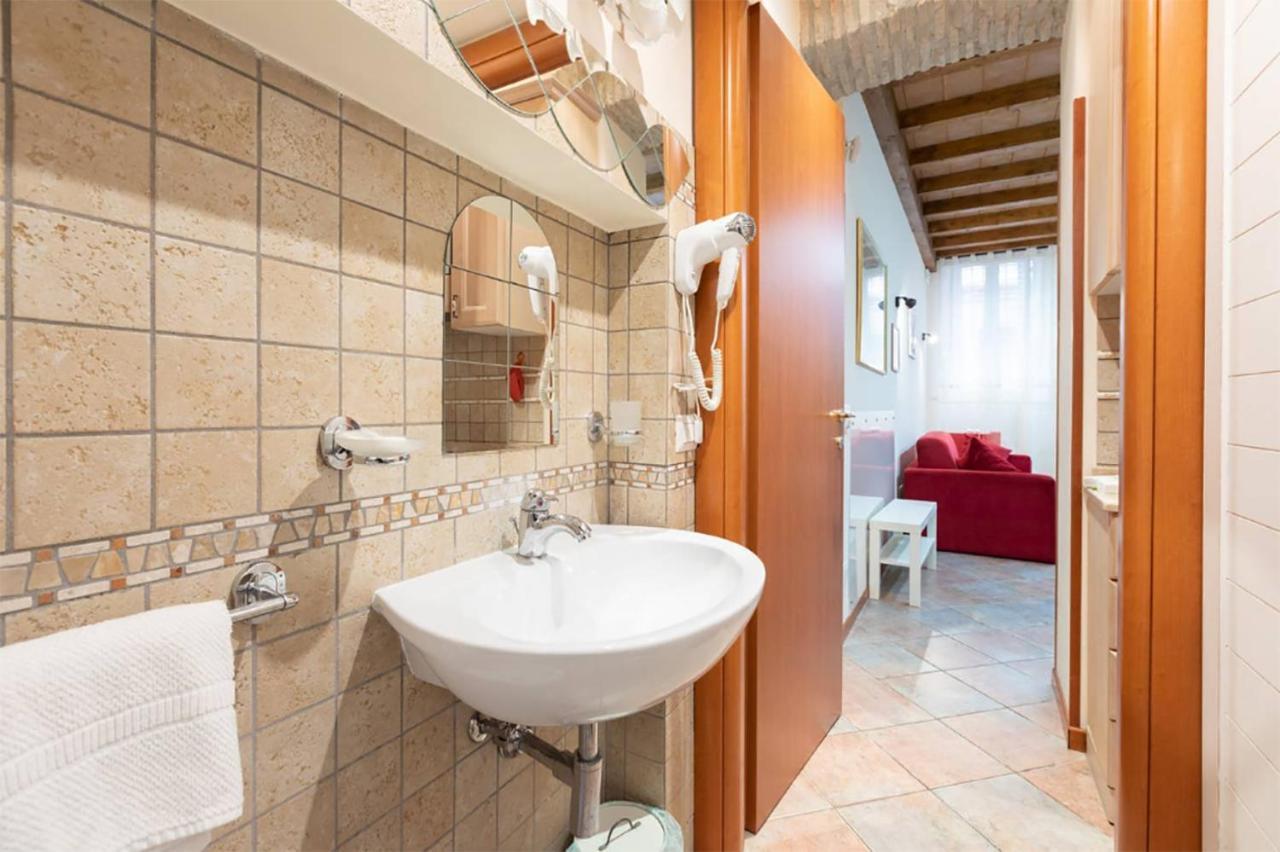 Rione Di Roma Center Apartment Экстерьер фото